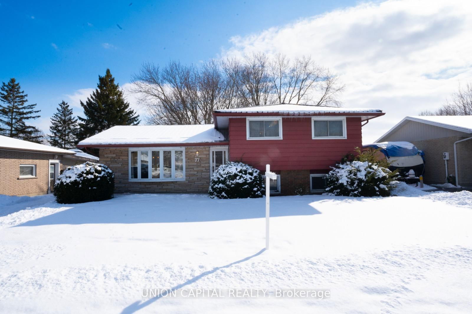 Detached House for sale at 77 Rolling Acres Drive, Welland, 767 - N. Welland, L3C 3N6 - MLS: X11982434