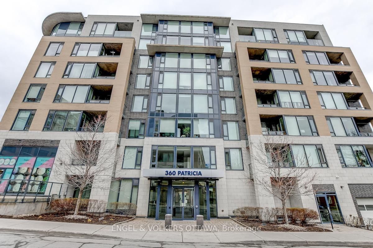 Condo sold at 423-360 Patricia Avenue, Westboro - Hampton Park, 5002 - Westboro South, K1Z 0A8 - MLS: X11982478