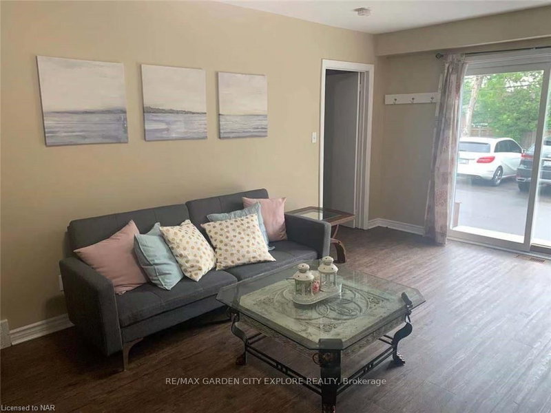 4 - 358-360 Glenridge Ave, St. Catharines, L2T 3K7 | Image 3