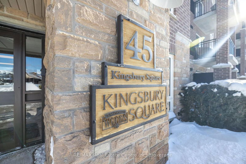 Unit 111 — 45 Kingsbury Sq, Guelph - Pine Ridge image-0-0