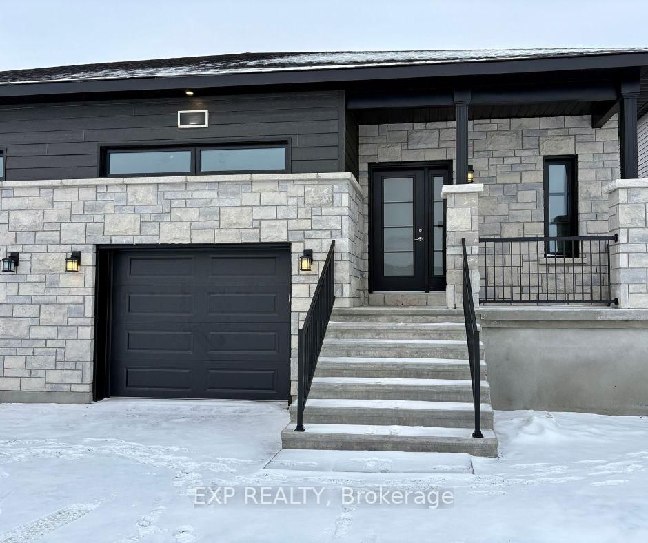 Building at 919 Chablis Crescent, Russell, 602 - Embrun