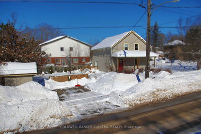 286 Edinburgh St, Peterborough - Downtown image-0-1