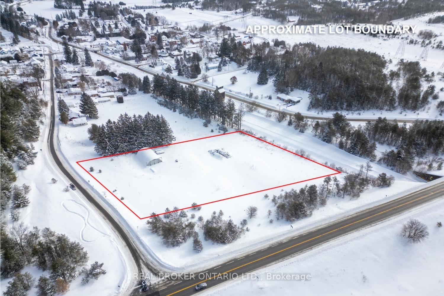 Building at Part Lot 11 Concession 2 Manvers Part 2, Kawartha Lakes, Pontypool