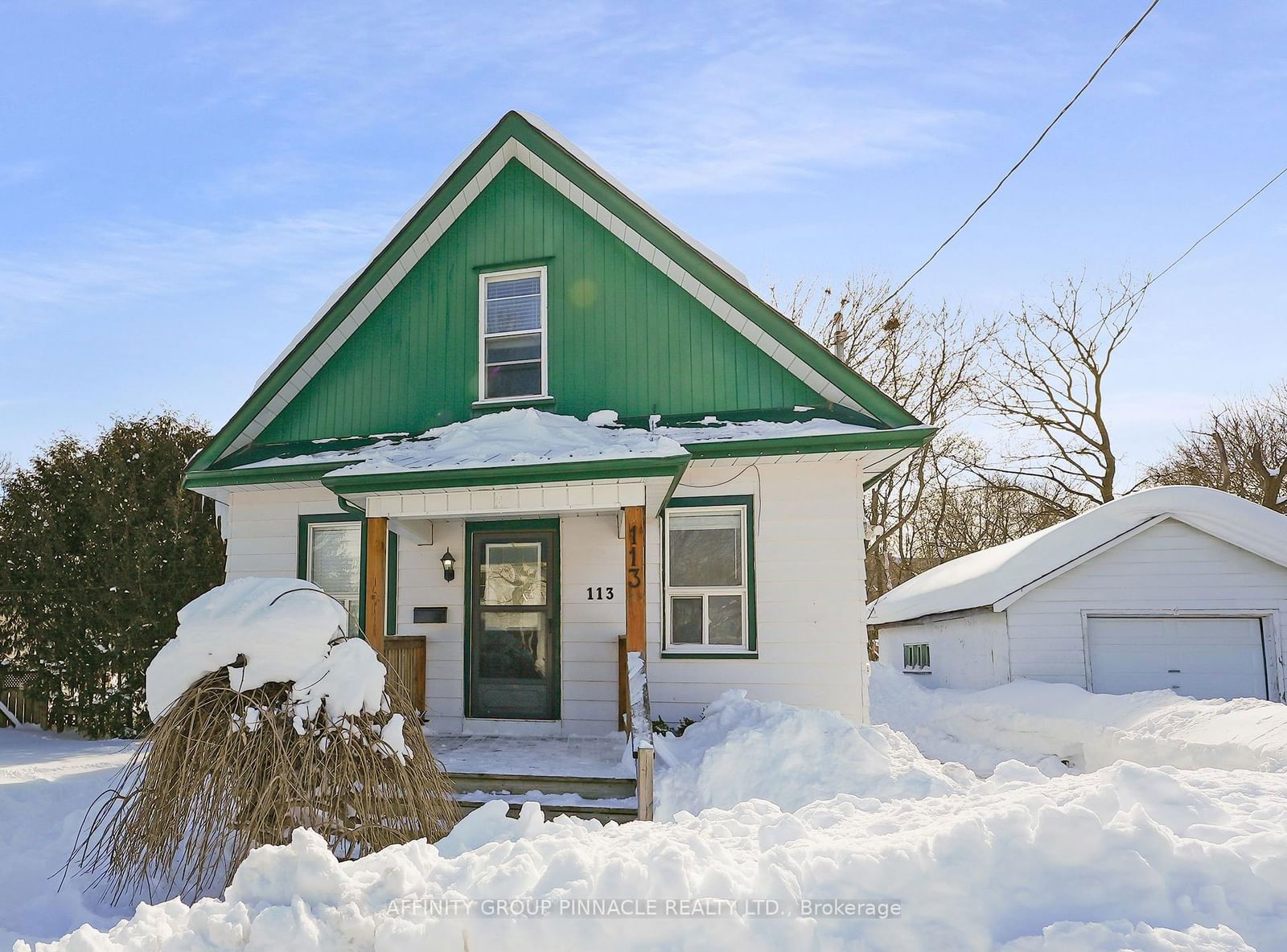 Detached House for sale at 113 Durham Street, Kawartha Lakes, Lindsay, K9V 2R3 - MLS: X11983324