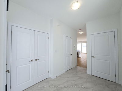 4295 Calhoun Way, London - South V image-0-4