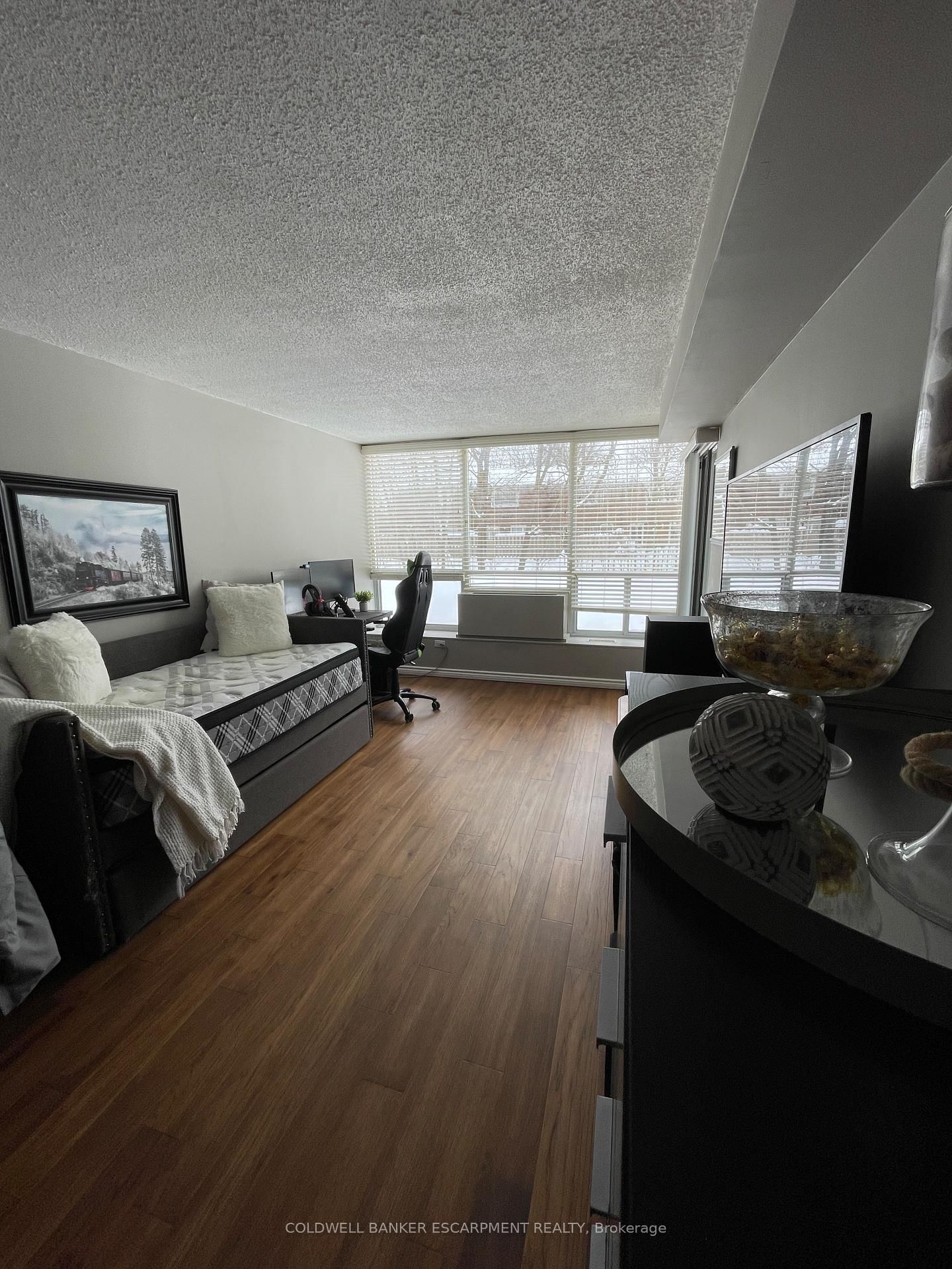 Condo for sale at 105-107 Bagot Street, Guelph, Onward Willow, N1H 8H5 - MLS: X11983585