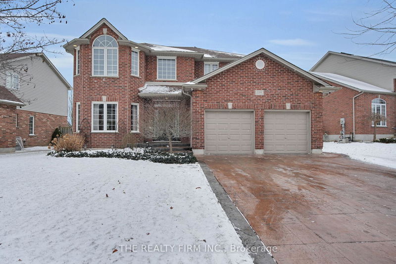 home for sale on 1162 Thornley Street