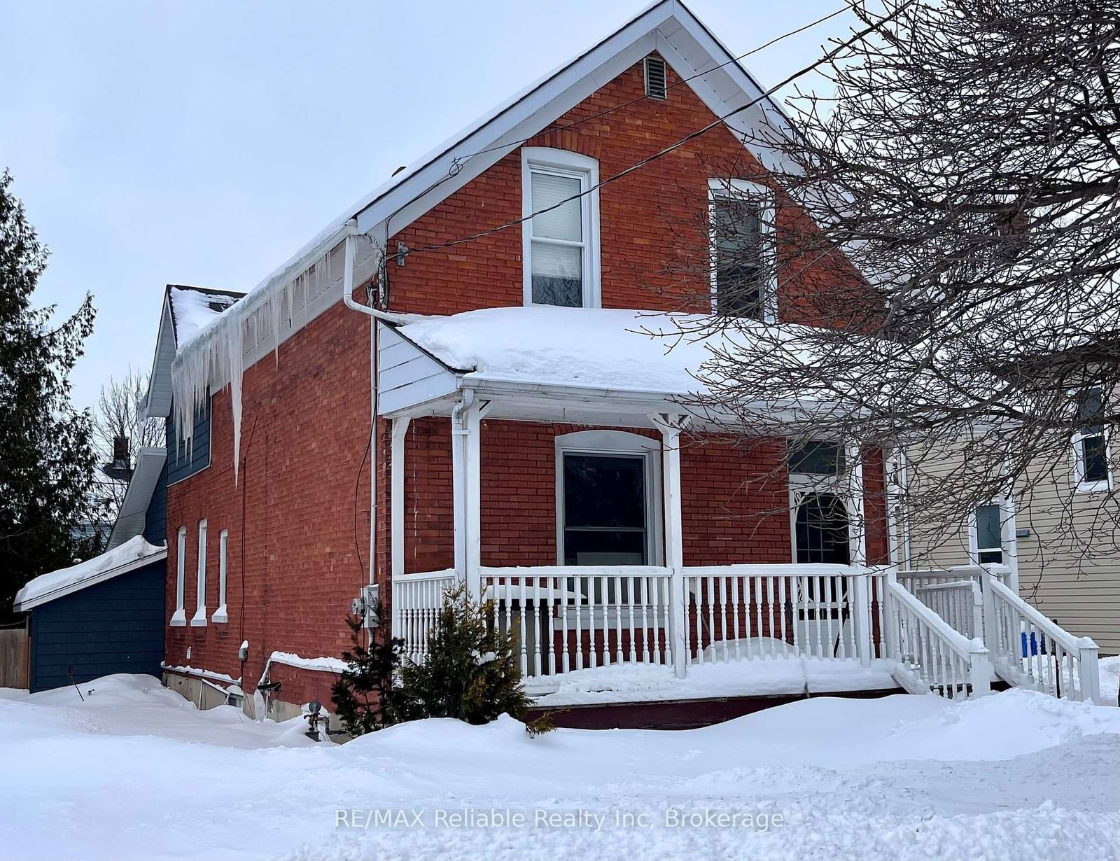 Detached House for sale at 121 Brock Street, Goderich, Goderich Town, N7A 1R2 - MLS: X11983808