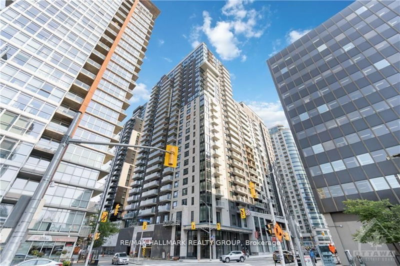home for lease on 708-180 GEORGE Street