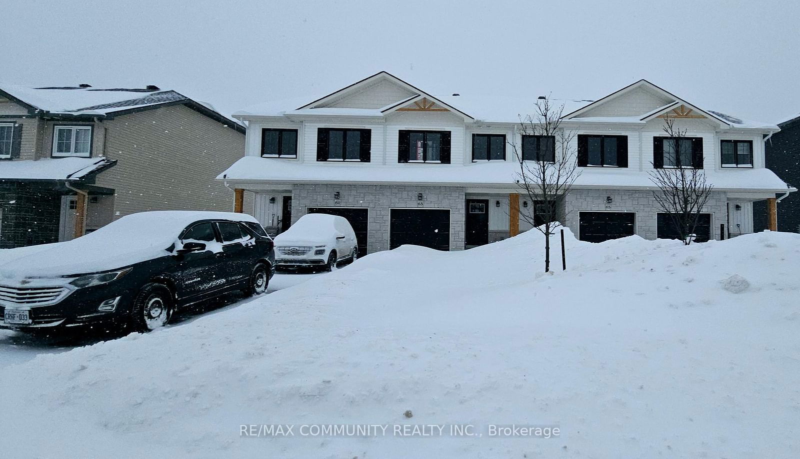 Townhouse for lease at 63 Staples Boulevard, Smiths Falls, 901 - Smiths Falls, K7A 0A2 - MLS: X11983888