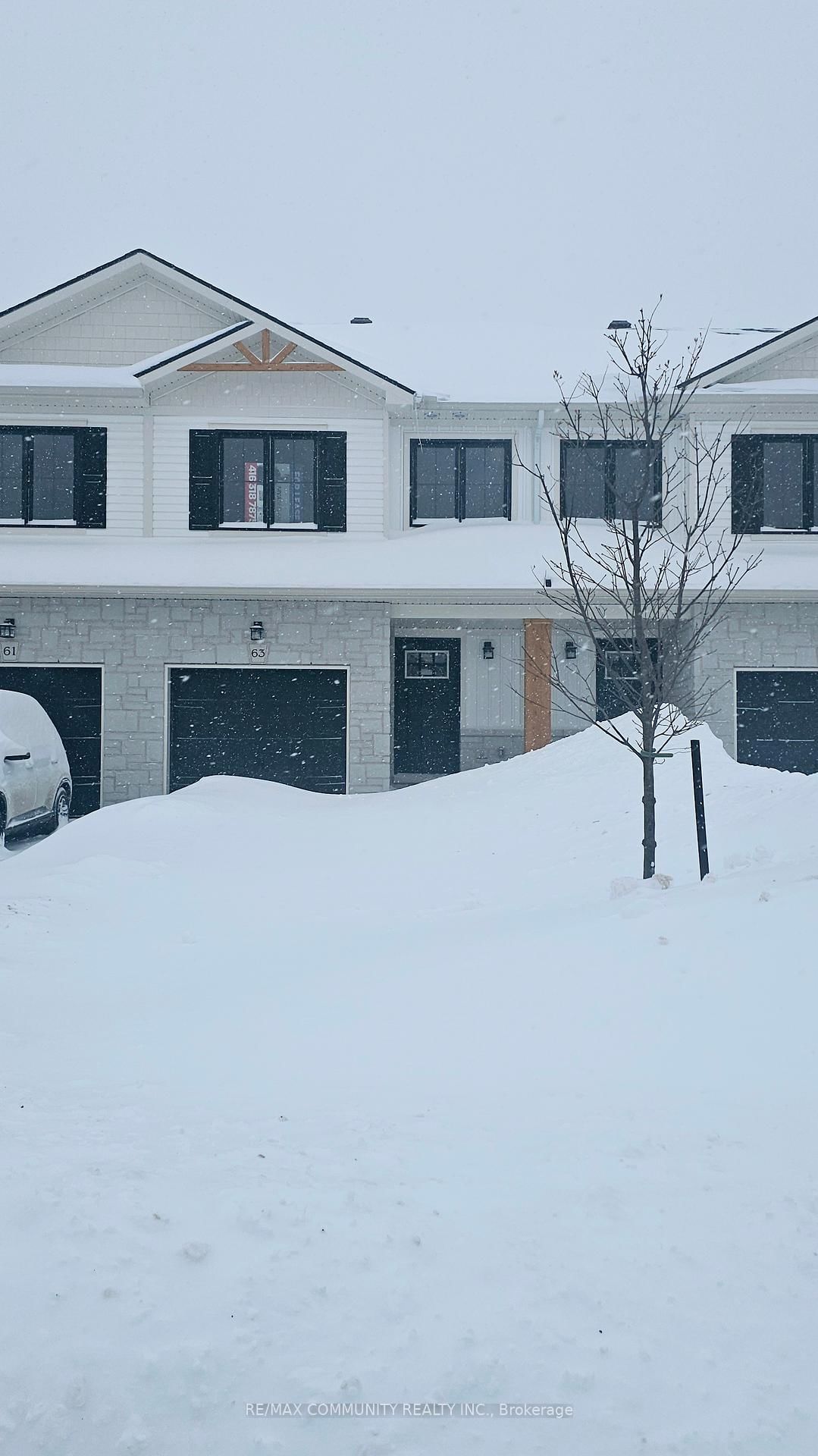 Townhouse for lease at 63 Staples Boulevard, Smiths Falls, 901 - Smiths Falls, K7A 0A2 - MLS: X11983888