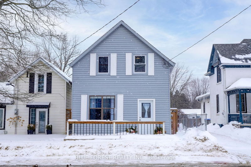 22430 ADELAIDE Rd, Strathroy-Caradoc - Mount Brydges image-0-0