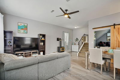 22430 ADELAIDE Rd, Strathroy-Caradoc - Mount Brydges image-0-4