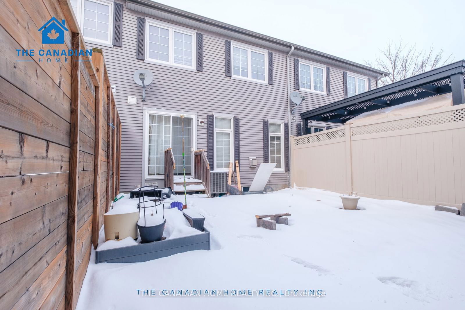 Townhouse for sale at 410 Heathrow Private, Kanata, 9009 - Kanata - Rural Kanata (Central), K2S 0M9 - MLS: X11984232