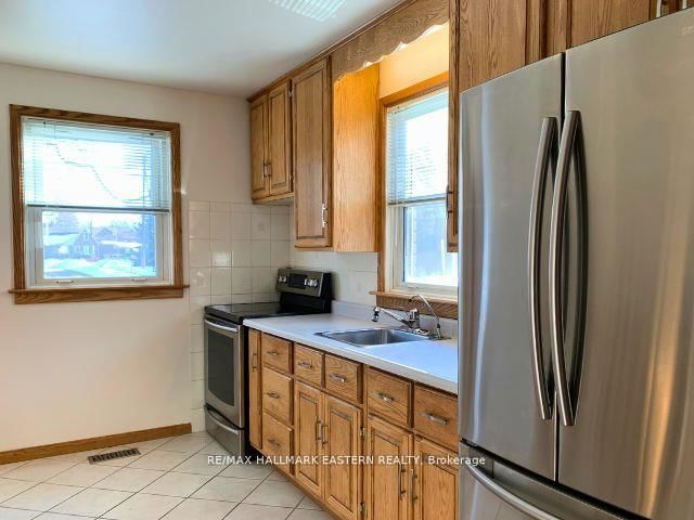 Detached House for sale at 531 MONAGHAN Road, Peterborough, Monaghan, K9J 5H6 - MLS: X11985098