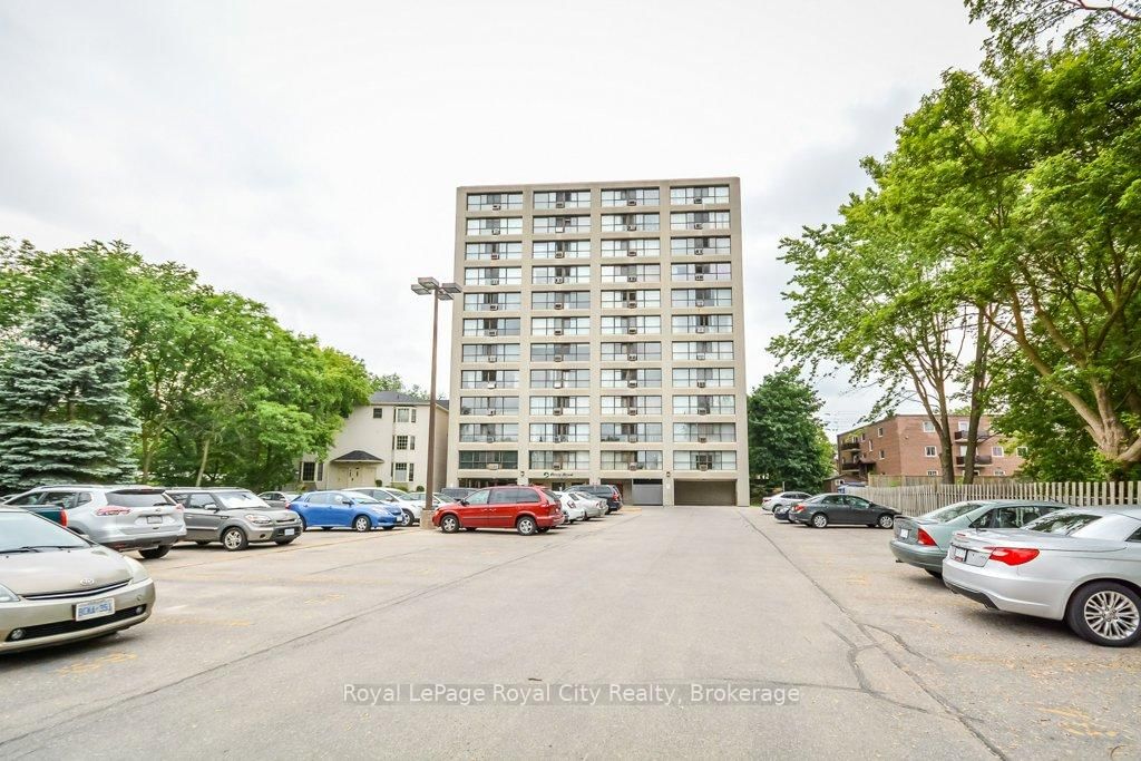 Condo for sale at 206-358 Waterloo Avenue, Guelph, Central West, N1H 7Y3 - MLS: X11985230