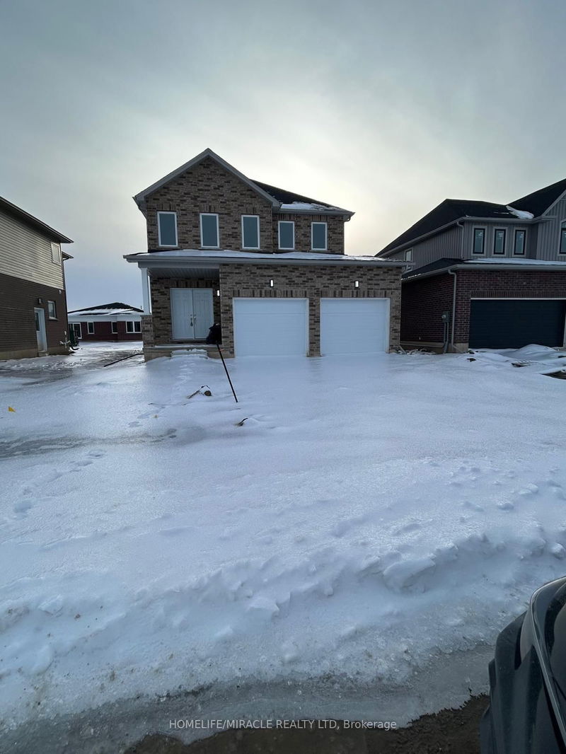 home for lease on 13 Bounty Avenue