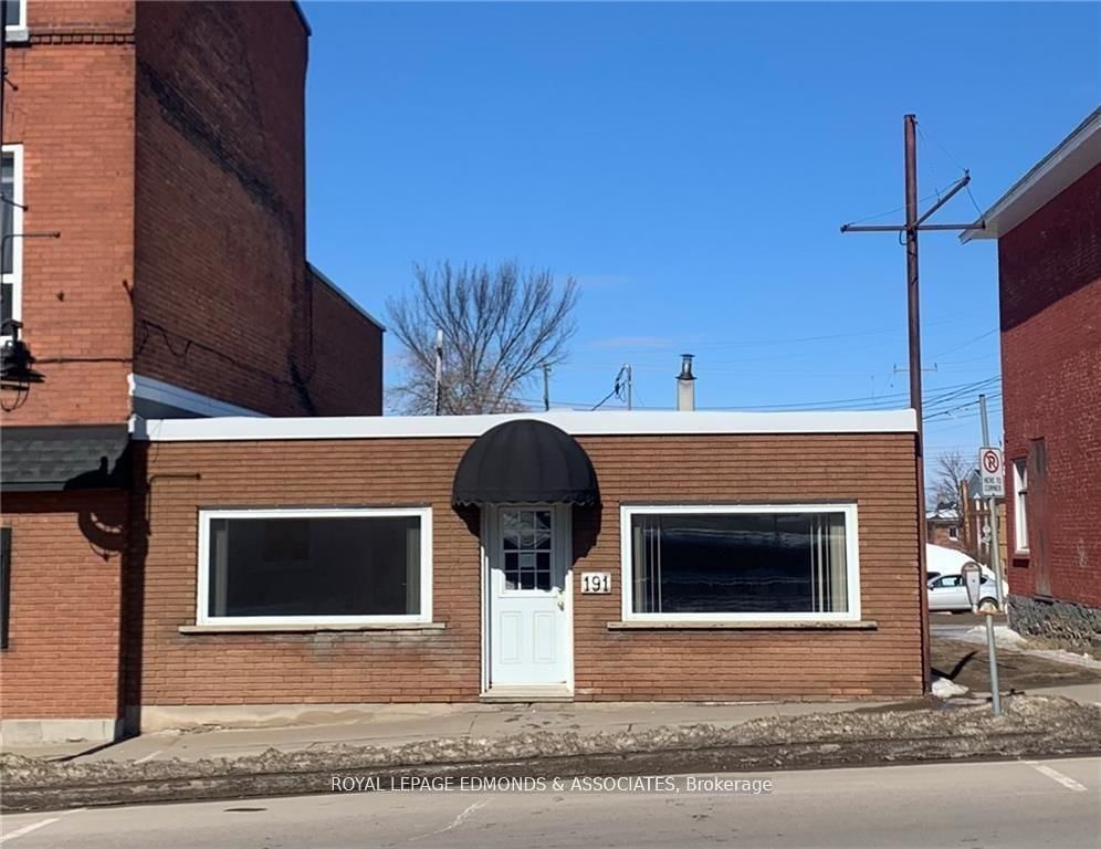 Commercial/Retail for lease at 191 Pembroke Street, Pembroke, 530 - Pembroke, K8A 3J6 - MLS: X11985625