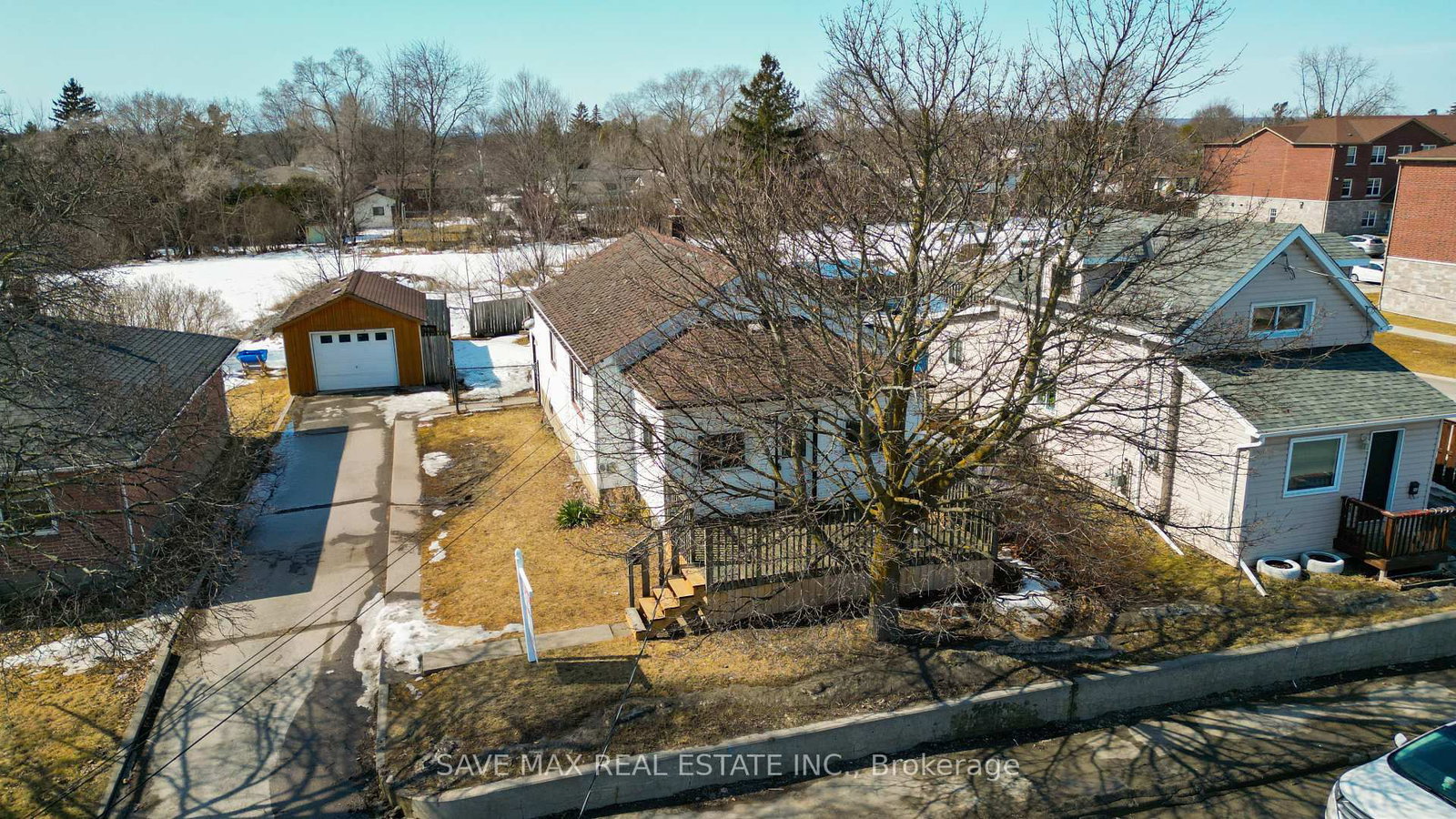 Listing Image 3