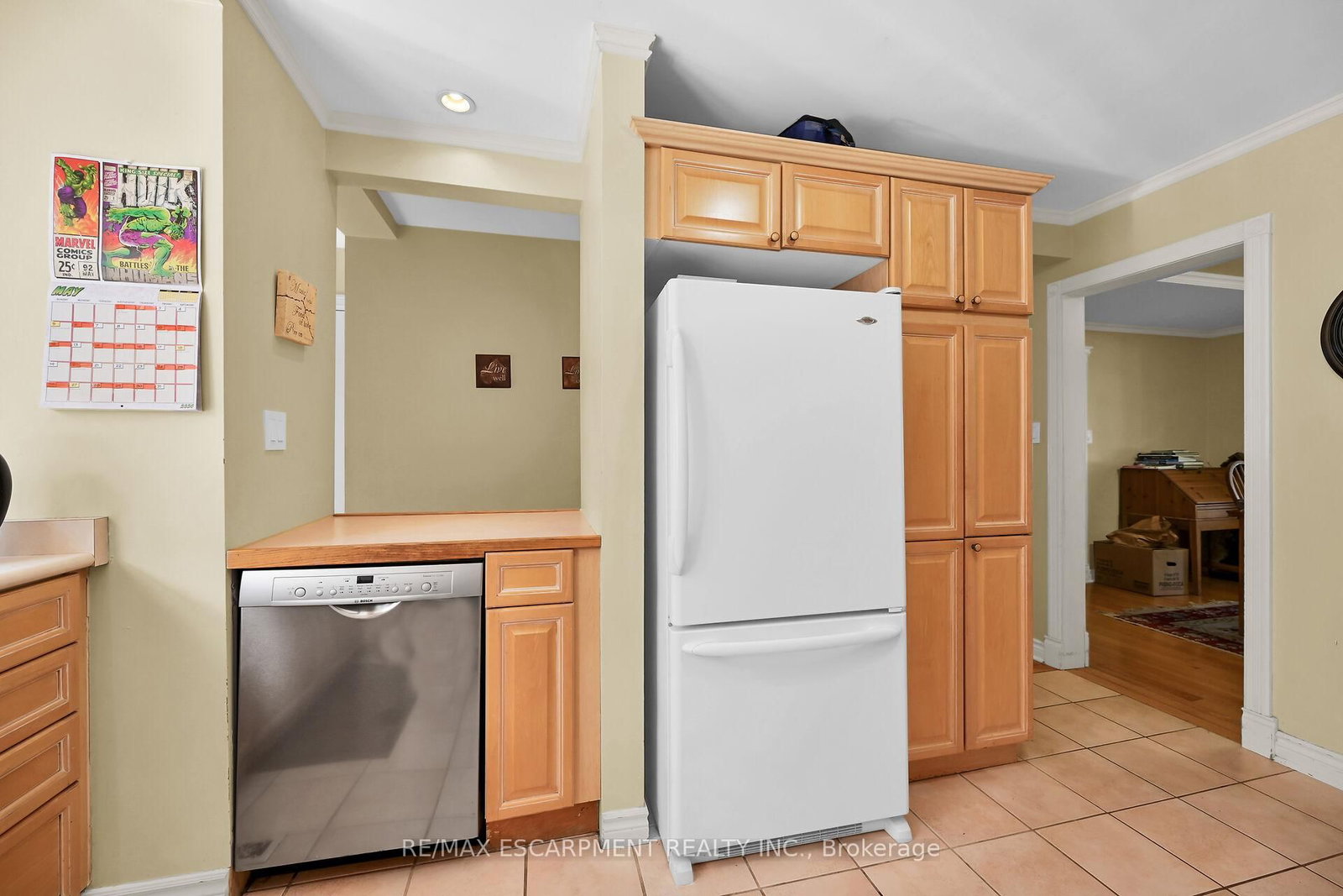 Listing Image 7