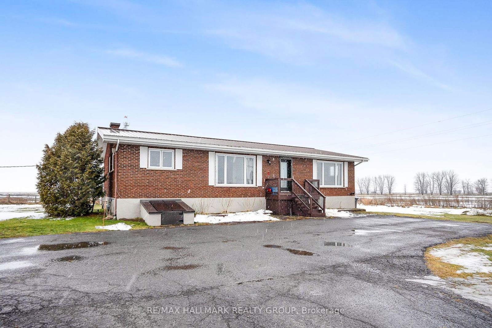 Building at 2631 COUNTY ROAD 17 Road, Champlain, 614 - Champlain Twp