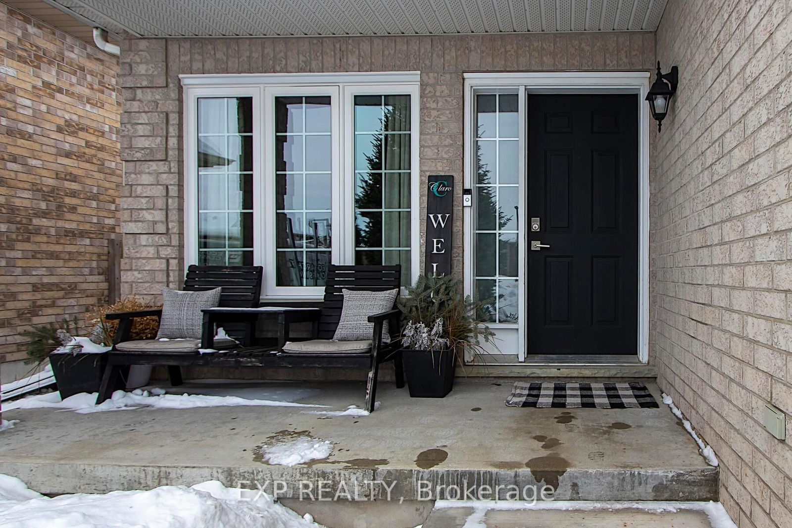 Detached House sold at 36 Willow Crescent, Strathroy-Caradoc, SE, N7G 4G3 - MLS: X11986379