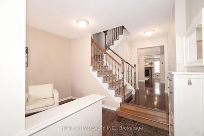 357 Celtic Ridge Cres, Ottawa - Kanata - Morgan's Grant/South March image-0-4