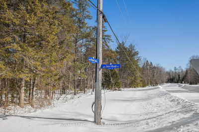 105 Pleasant Creek Dr, Carp - Huntley Ward (South West) image-0-2