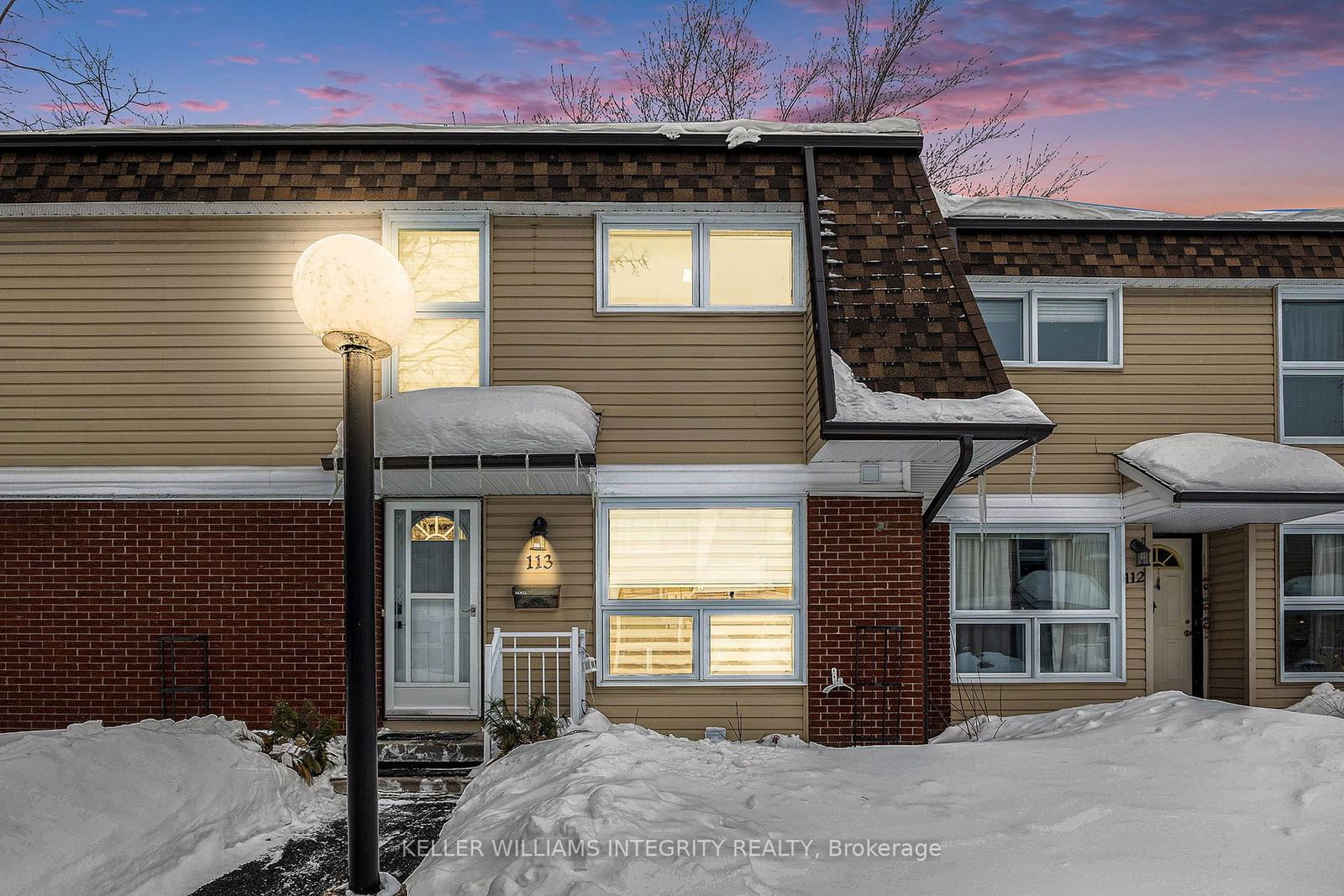 Townhouse for sale at 113 Rutherford Court, Kanata, 9001 - Kanata - Beaverbrook, K2K 1N5 - MLS: X11987204