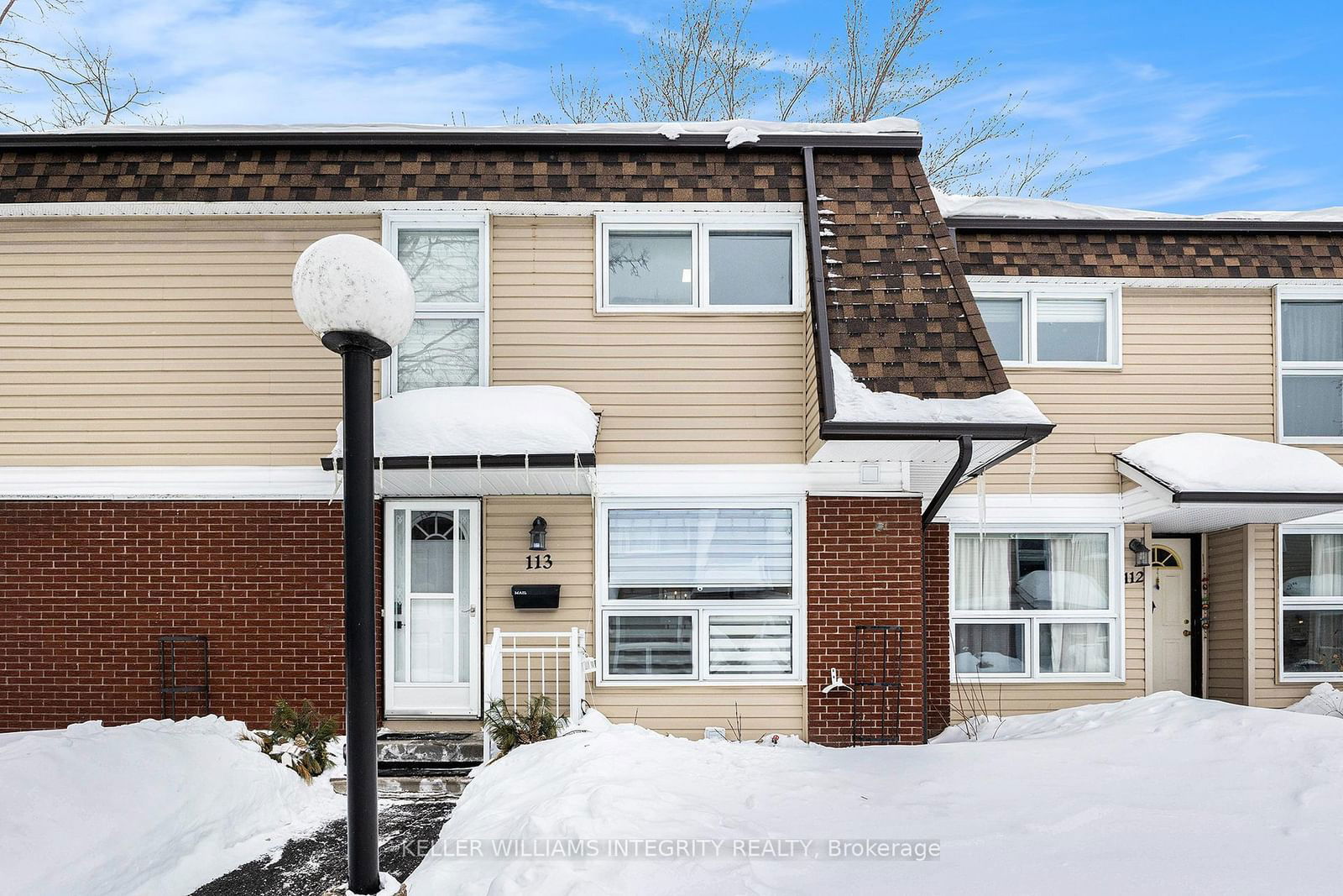 Townhouse for sale at 113 Rutherford Court, Kanata, 9001 - Kanata - Beaverbrook, K2K 1N5 - MLS: X11987204