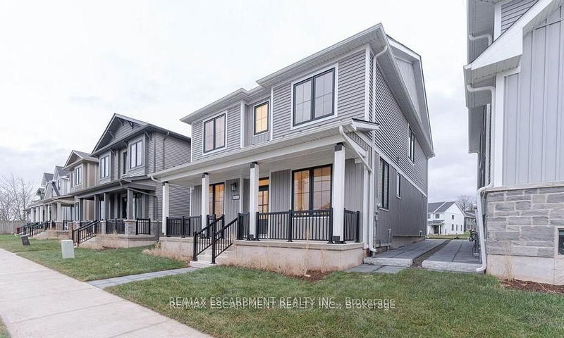 home for lease on 310 Main Street E