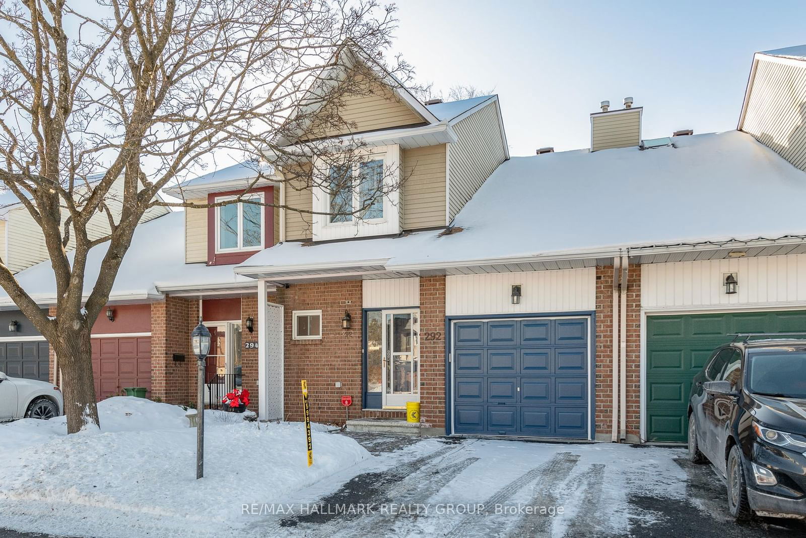 Townhouse for sale at 292 Pickford Drive, Kanata, 9002 - Kanata - Katimavik, K2L 3T5 - MLS: X11987659