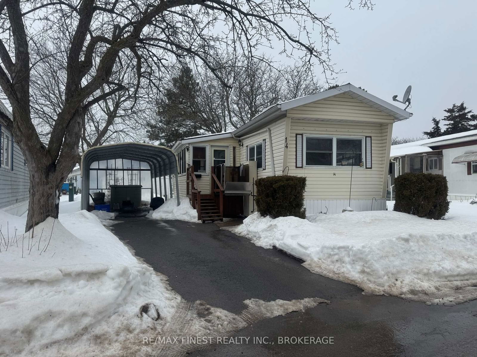 Mobile/Trailer for sale at 14 Wentworth Drive, Kingston, Rideau, K7K 5C9 - MLS: X11987874