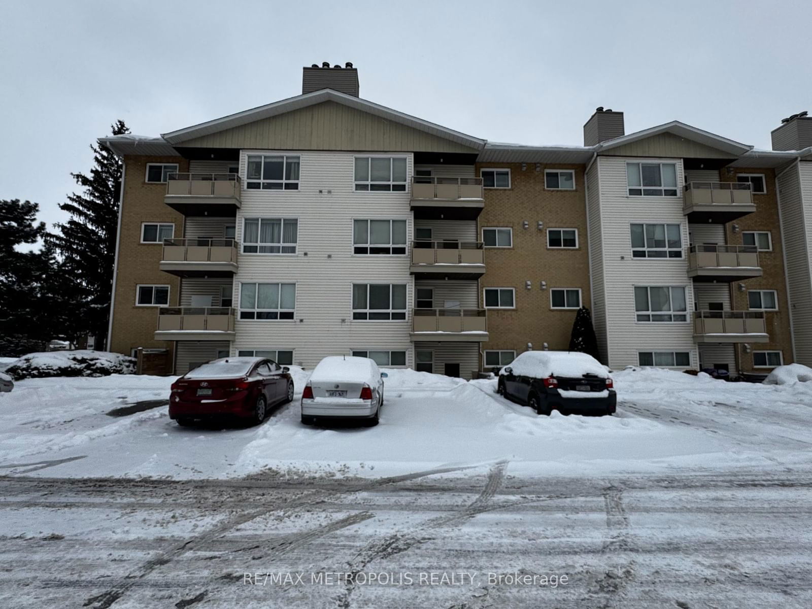 Condo for sale at 117-78 Roehampton Avenue, St. Catharines, 444 - Carlton/Bunting, L2M 7W9 - MLS: X11988220