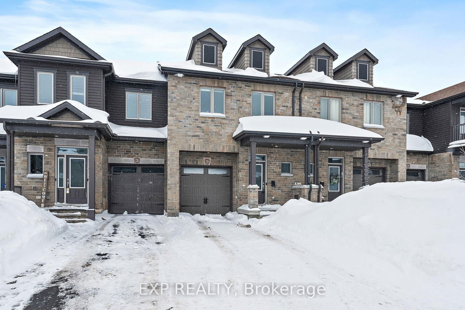 Townhouse for sale at 1218 CAVALLO Street, Ottawa, Stittsville (South), K2S 0Z5 - MLS: X11988239