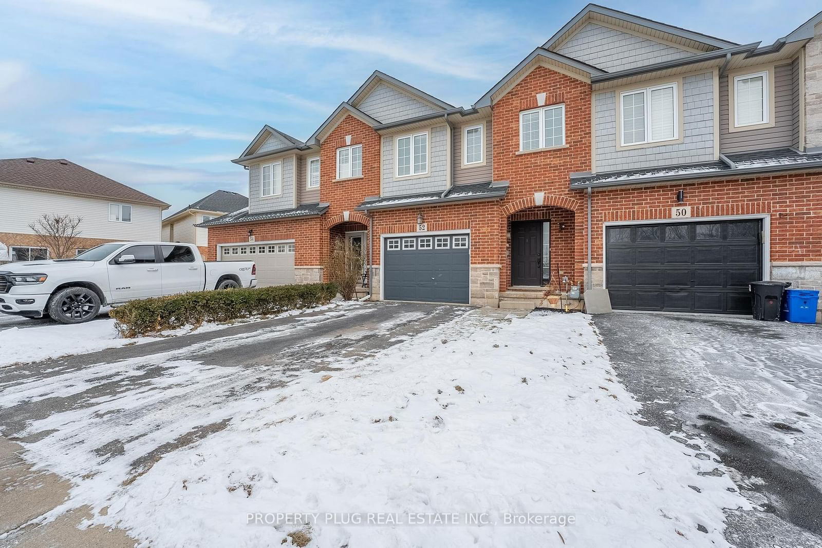 Townhouse for sale at 52 Dartmouth Gate, Hamilton, Stoney Creek, L8E 0B9 - MLS: X11988598