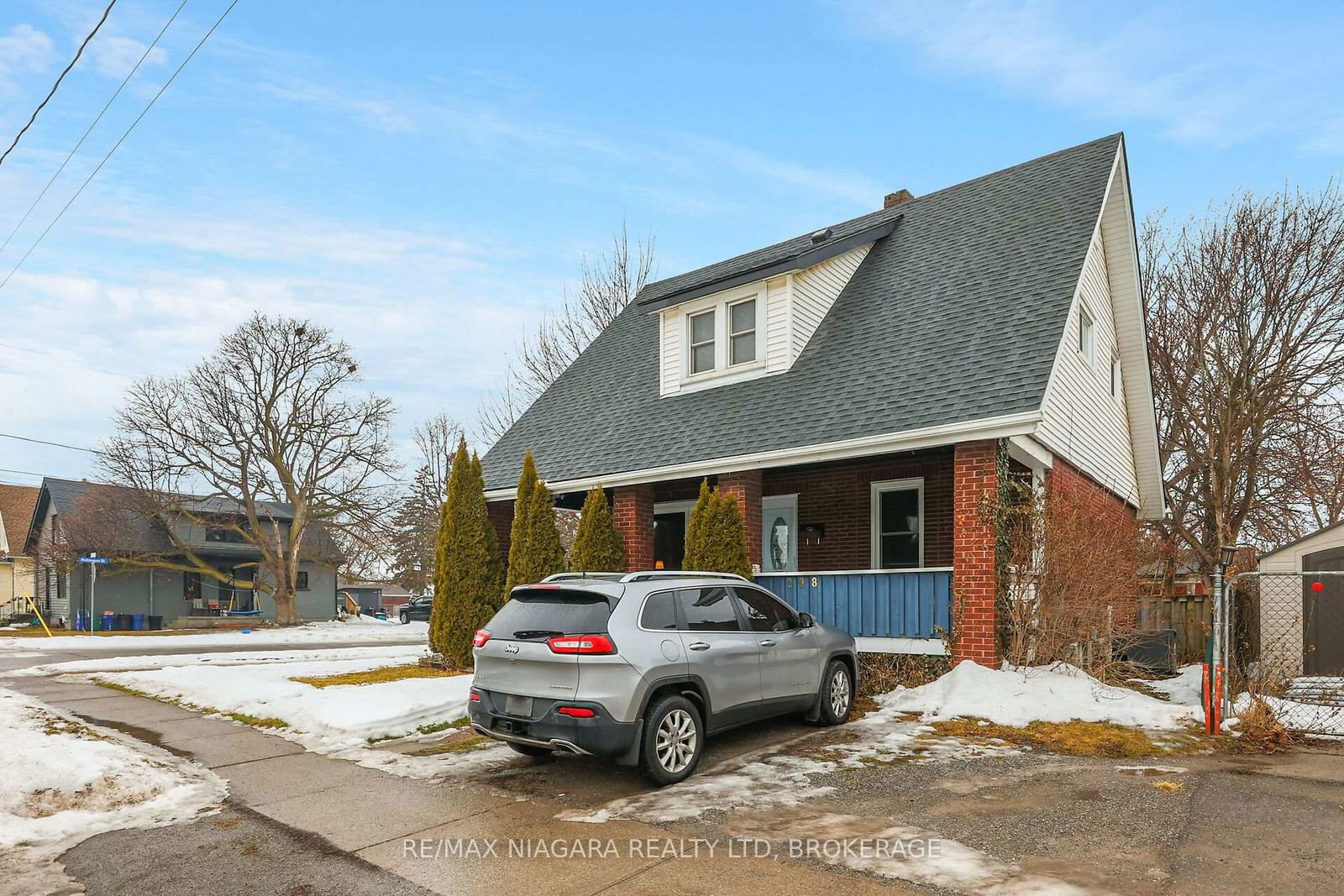 Detached House for sale at 298 Jarvis Street, Fort Erie, 332 - Central, L2A 2S5 - MLS: X11988660