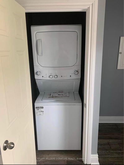Unit Main Unit — 124 George St, Brant - Brantford Twp image-0-3