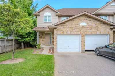 Townhouse sold at 31-31 Schroder Crescent, Guelph, Ontario, N1E 7M6 - Grange Road - MLS: X11988916