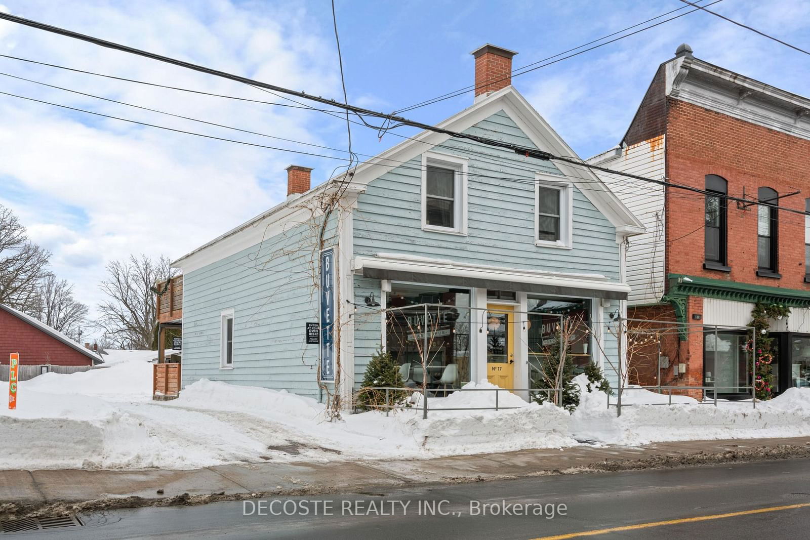 Store W/Apt/Office for sale at 17 Main Street, North Glengarry, 719 - Alexandria, K0C 1A0 - MLS: X11989248