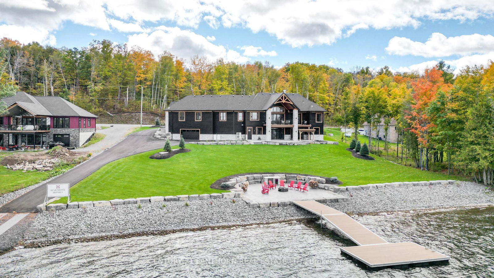 Building at 555 Mile Point Lane, Madoc, Centre Hastings