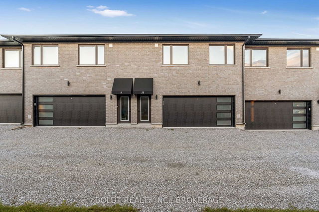 13 SUMMERSIDES Mews