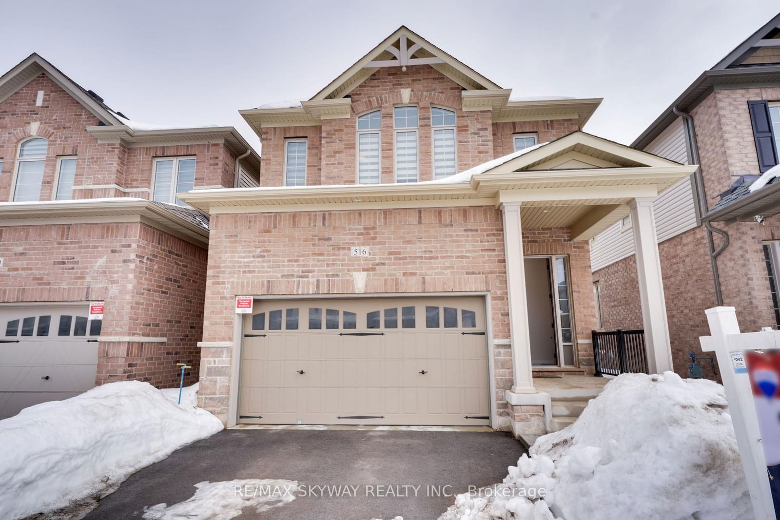 Detached House for sale at 516 Beckview Crescent, Kitchener, N4R 0R3 - MLS: X11989430