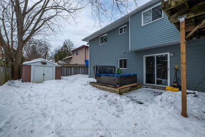 676 Centre Street — photo 4