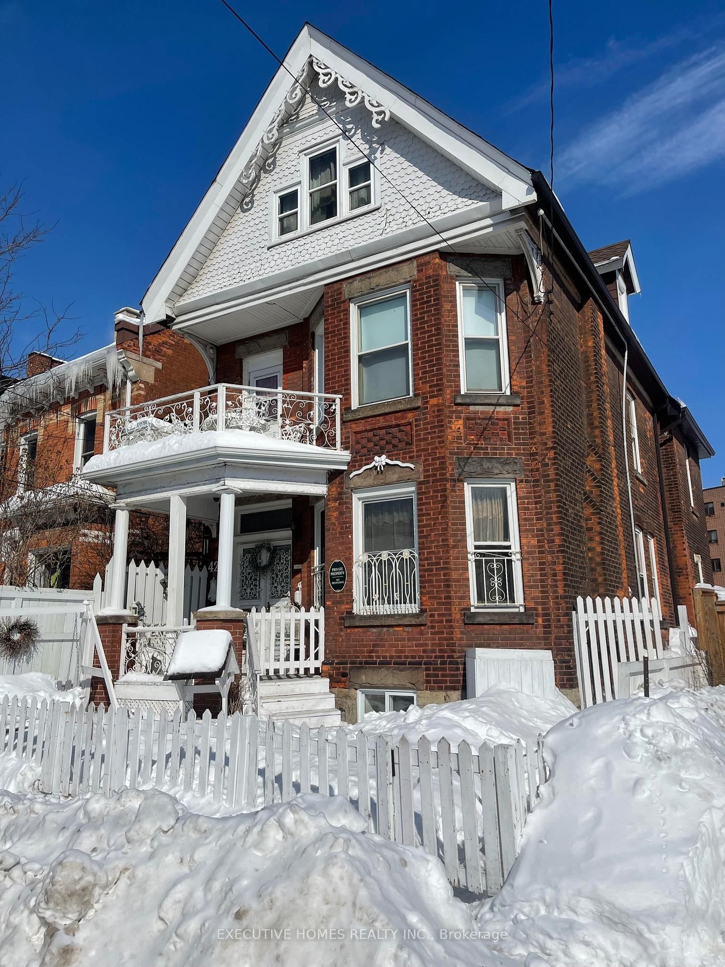 Building at 42 Florence Street, Hamilton, Strathcona