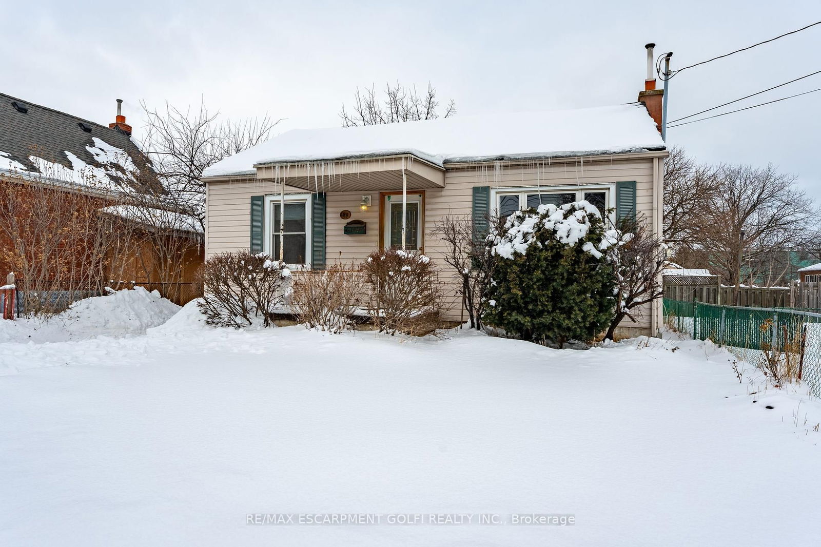 Detached House for sale at 69 Vansitmart Avenue, Hamilton, Homeside, L8H 3A4 - MLS: X11990074