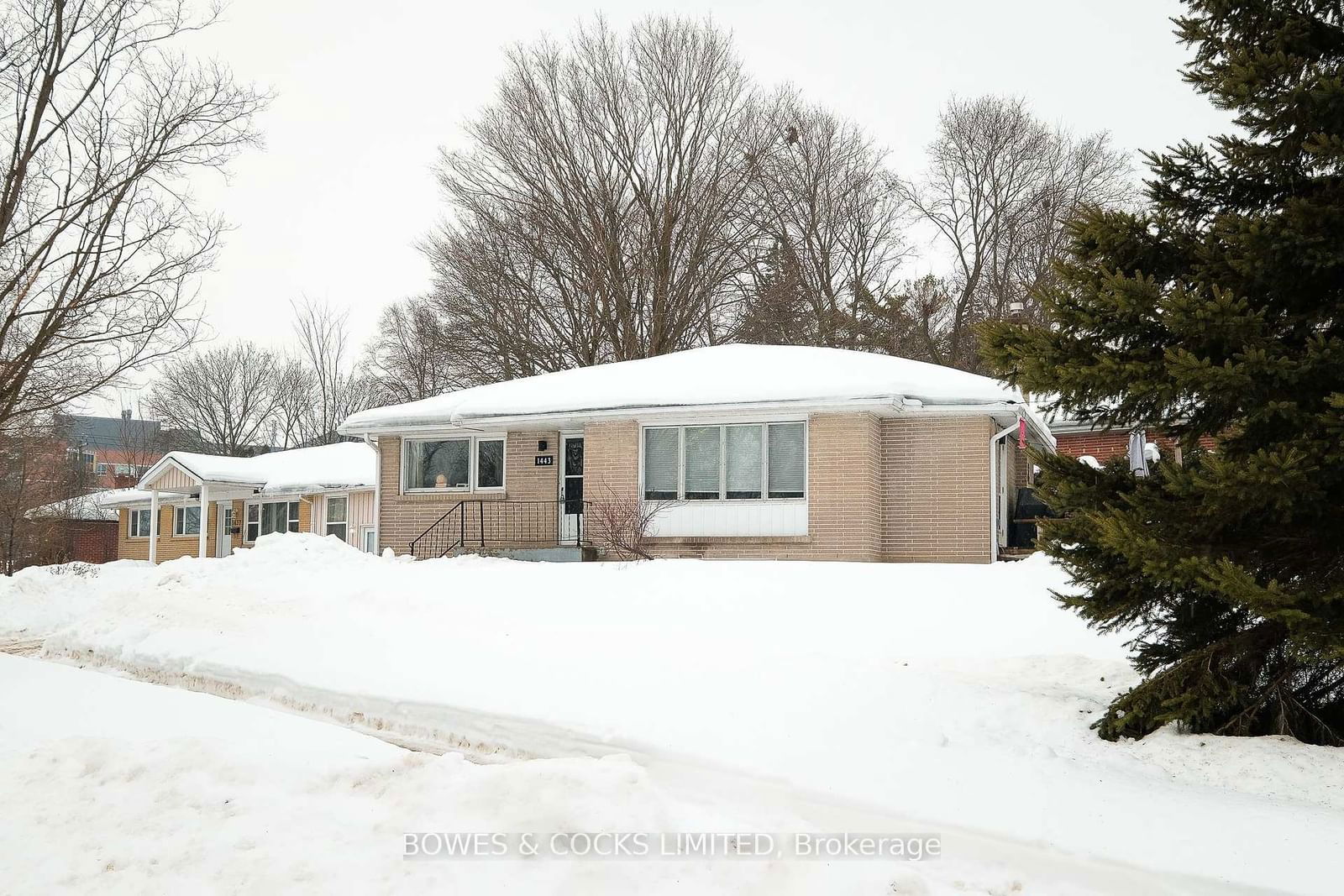 Detached House for sale at 1443 Westbrook Drive, Peterborough, Monaghan, K9J 6R3 - MLS: X11990167