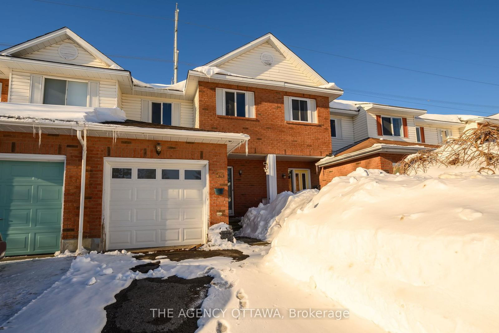 Townhouse for sale at 53 Springcreek Crescent, Kanata, 9004 - Kanata - Bridlewood, K2M 2M2 - MLS: X11990292