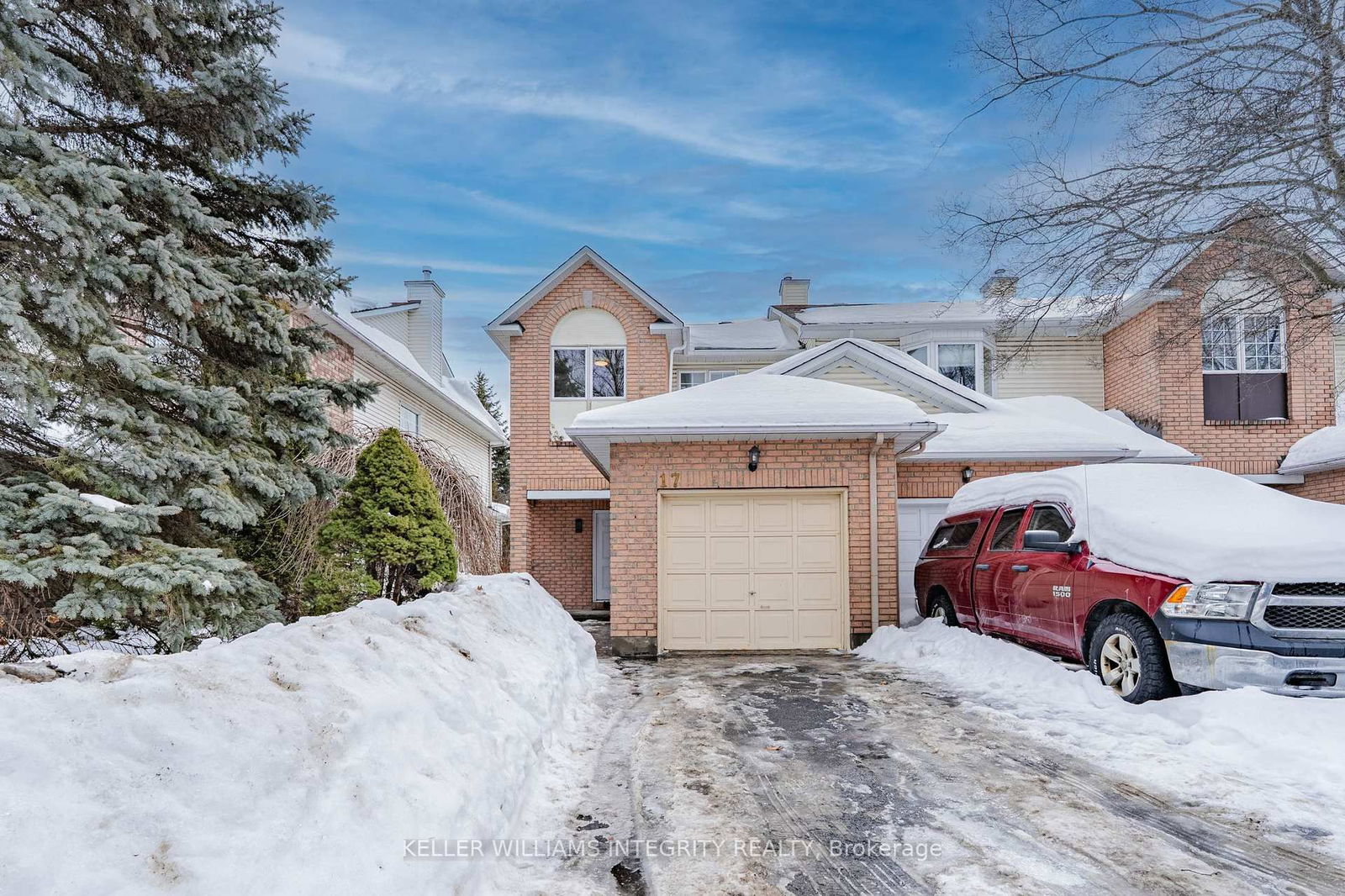 Townhouse for sale at 17 Jackman Terrace, Kanata, 9002 - Kanata - Katimavik, K2L 4E2 - MLS: X11990336