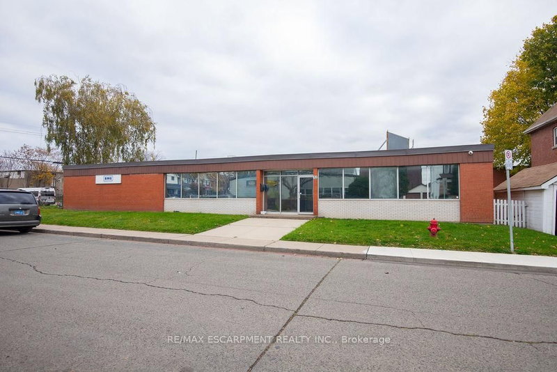 42 NIAGARA St, Hamilton, L8L 6A2 | Image 3